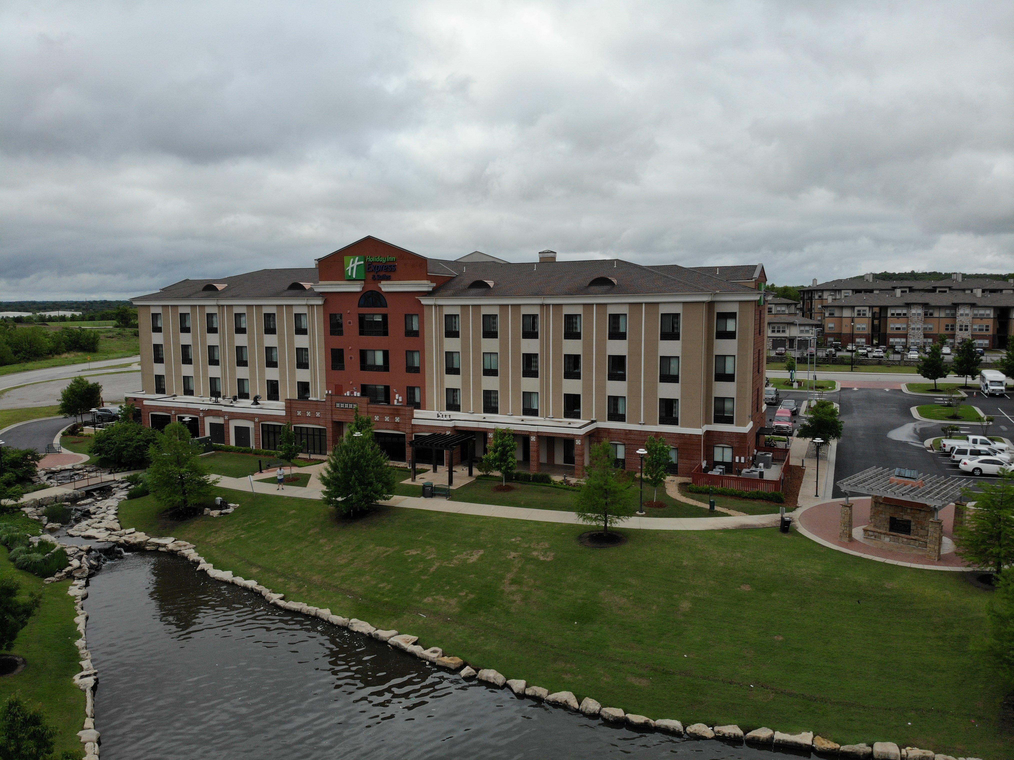Holiday Inn Express & Suites Glenpool By Ihg Luaran gambar
