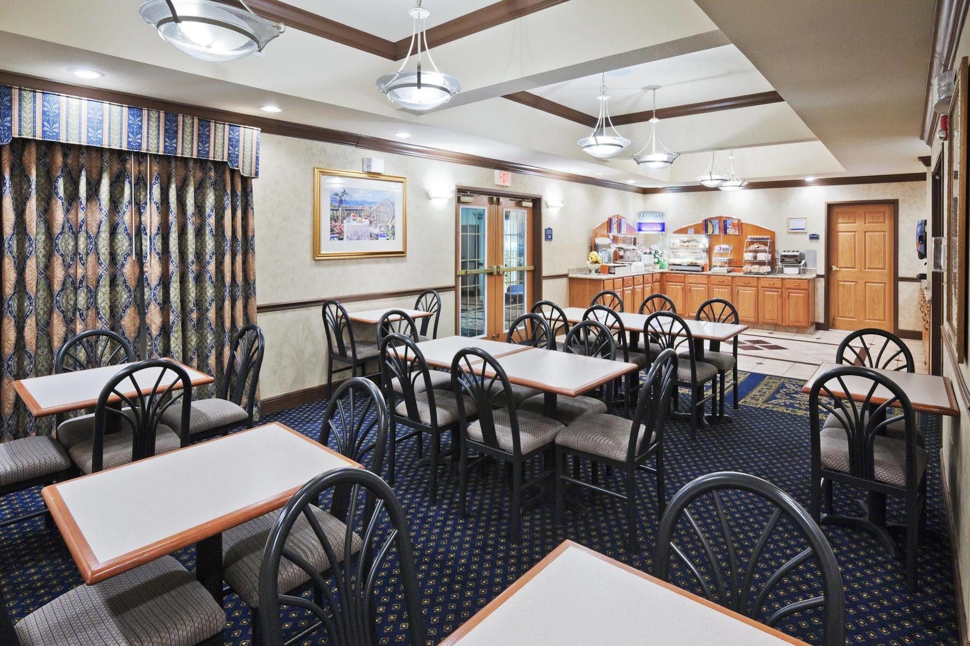 Holiday Inn Express & Suites Glenpool By Ihg Luaran gambar