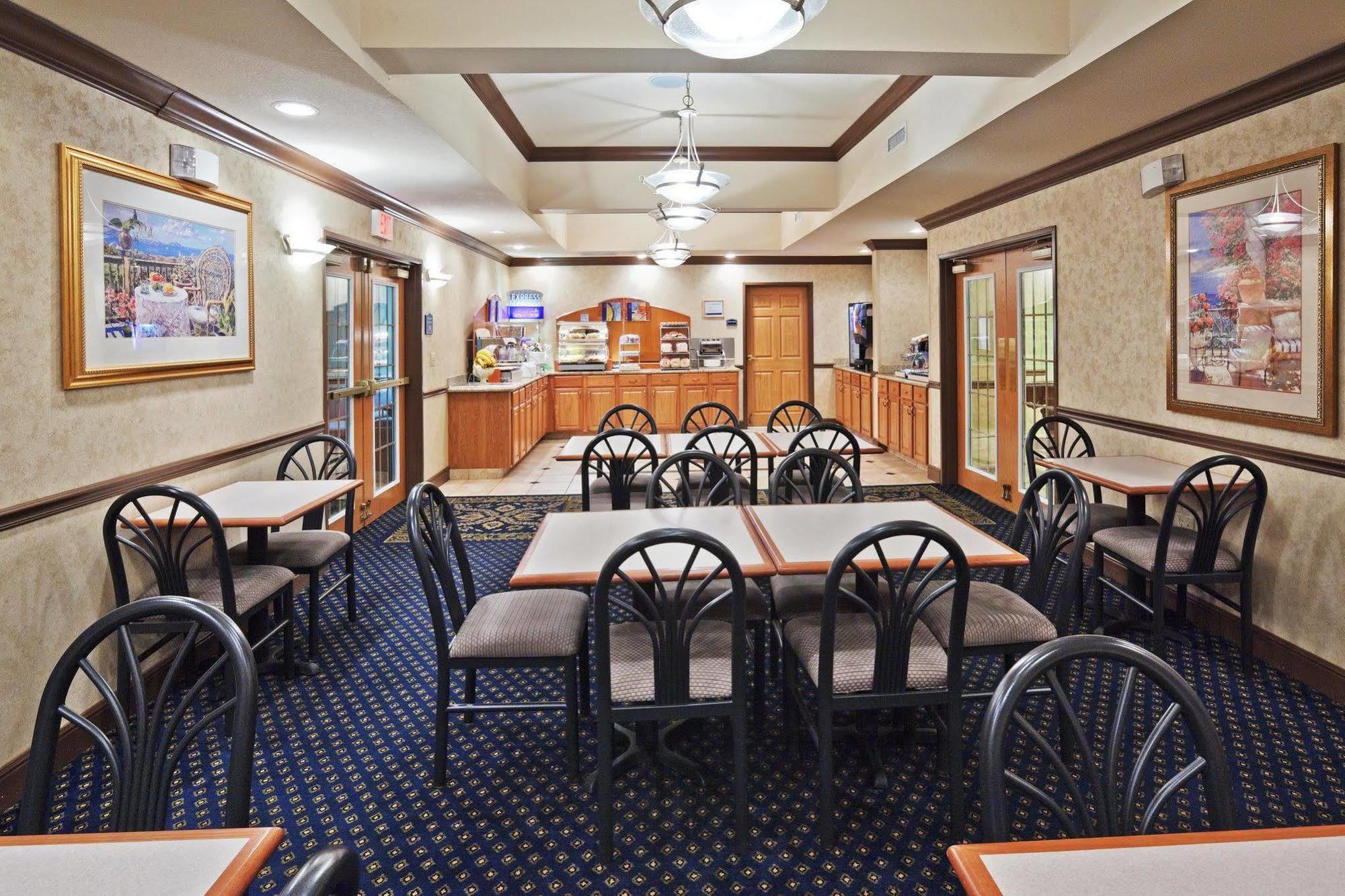Holiday Inn Express & Suites Glenpool By Ihg Luaran gambar