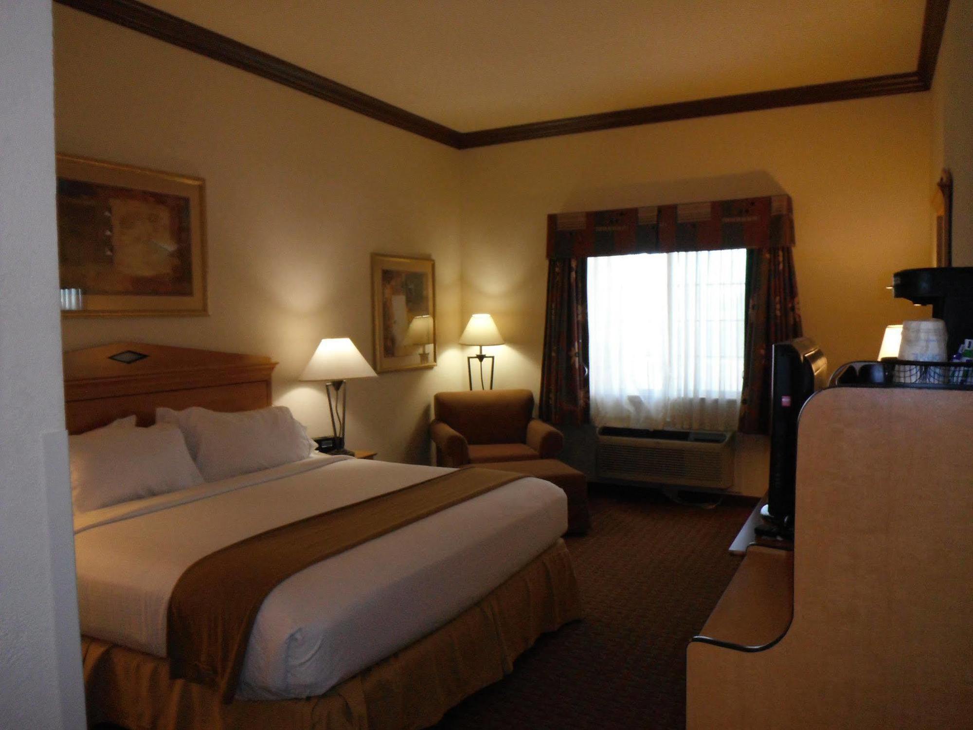 Holiday Inn Express & Suites Glenpool By Ihg Luaran gambar